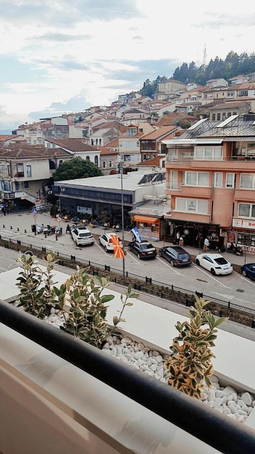 City Central Apartment Ohrid Exterior photo